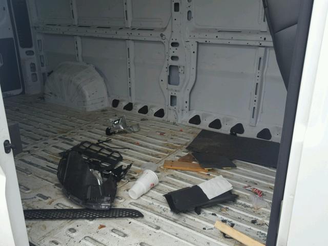 3C6TRVDG3HE541237 - 2017 RAM PROMASTER WHITE photo 6