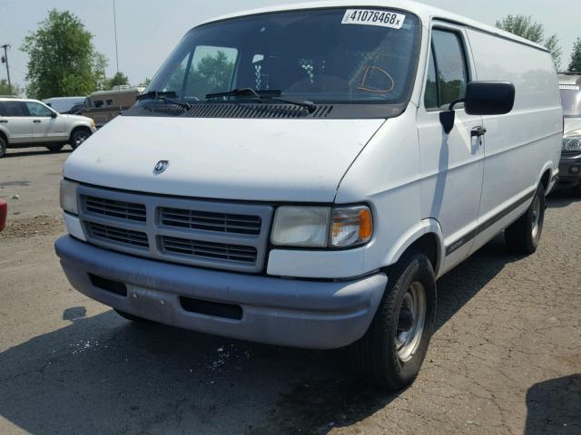 2B7HB21Y2VK564316 - 1997 DODGE RAM VAN B2 WHITE photo 2