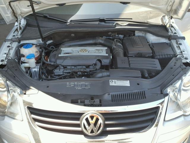 WVWBW7AHXBV004843 - 2011 VOLKSWAGEN EOS KOMFOR ვერცხლისფერი ფოტო 7