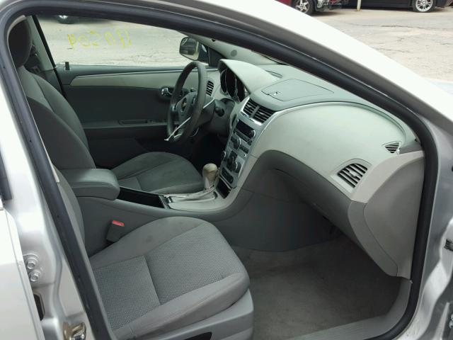 1G1ZC5E13BF292863 - 2011 CHEVROLET MALIBU 1LT GRAY photo 5