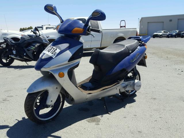 3CG3D7D4063002305 - 2008 HONDA SCOOTER BLUE photo 2