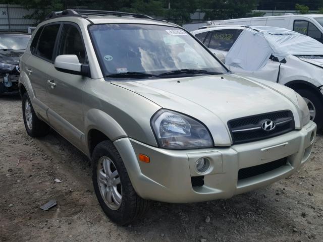 KM8JN12B08U871622 - 2008 HYUNDAI TUCSON SE GREEN photo 1