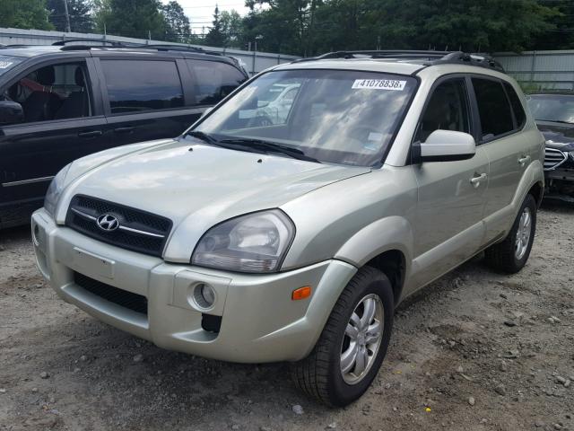 KM8JN12B08U871622 - 2008 HYUNDAI TUCSON SE GREEN photo 2