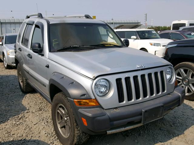 1J8GL38K45W520728 - 2005 JEEP LIBERTY RE SILVER photo 1