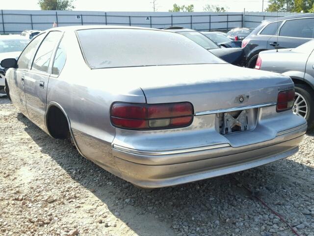 1G1BL52P1TR171565 - 1996 CHEVROLET CAPRICE / GRAY photo 3