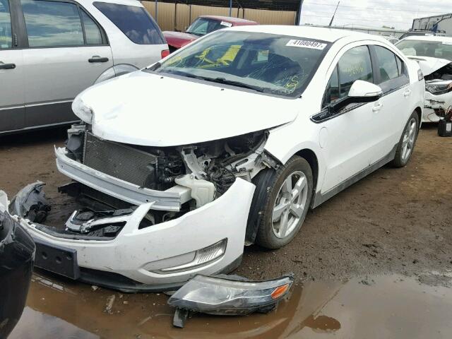 1G1RD6E48DU117813 - 2013 CHEVROLET VOLT WHITE photo 2