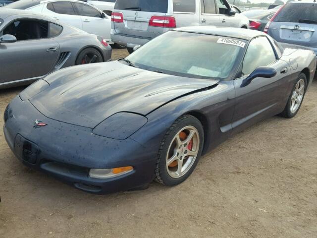 1G1YY22G915114982 - 2001 CHEVROLET CORVETTE BLUE photo 2