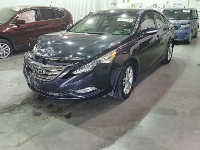 5NPEC4AC2CH290424 - 2012 HYUNDAI SONATA SE შავი ფოტო 2