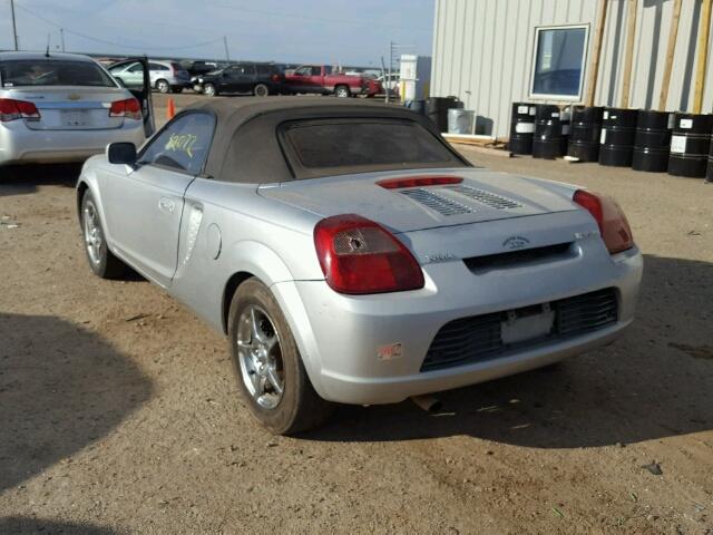 JTDFR320220045524 - 2002 TOYOTA MR2 GRAY photo 3