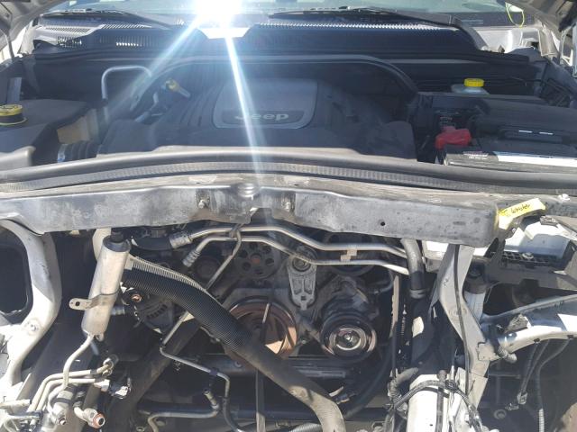 1J8HG58266C143391 - 2006 JEEP COMMANDER SILVER photo 7