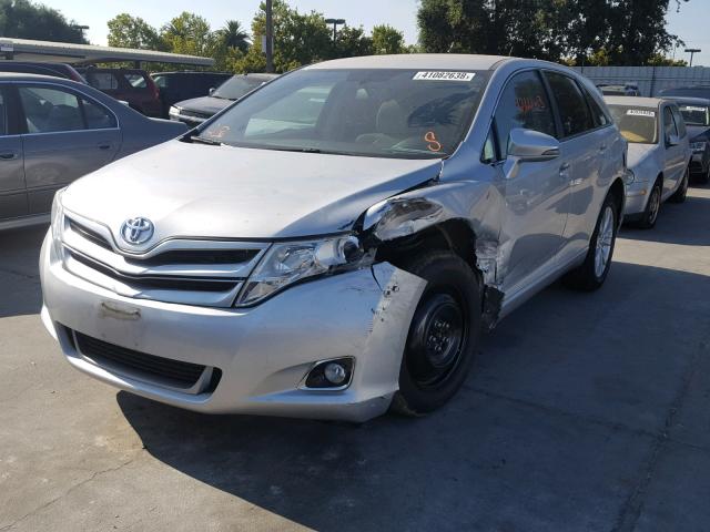 4T3ZA3BBXDU063841 - 2013 TOYOTA VENZA LE SILVER photo 2