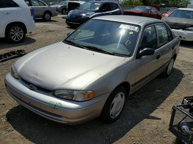 1Y1SK5284YZ432547 - 2000 CHEVROLET GEO PRIZM BEIGE photo 2