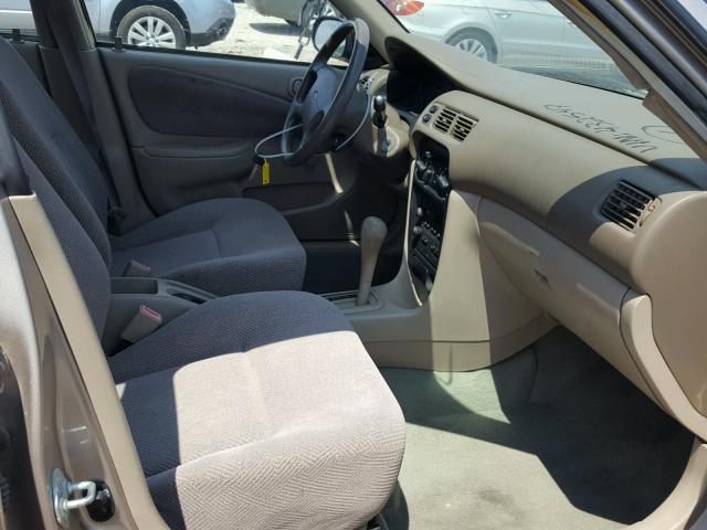 1Y1SK5284YZ432547 - 2000 CHEVROLET GEO PRIZM 米色 照片 5