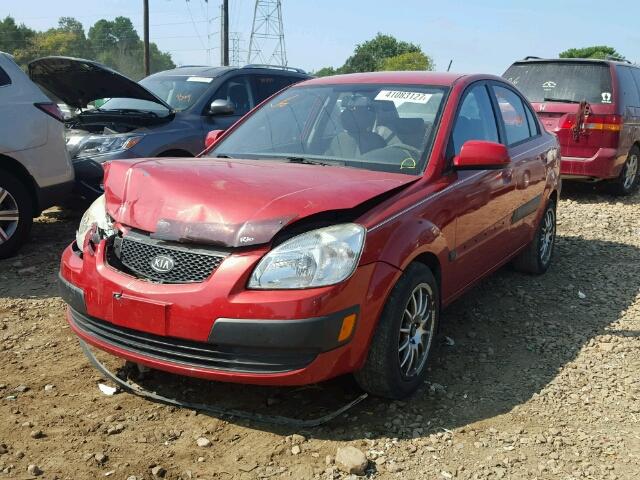 KNADE223596444973 - 2009 KIA RIO BASE RED photo 2