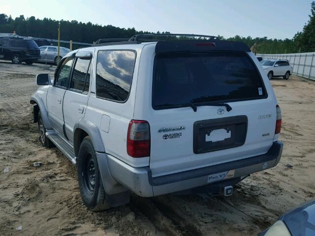 JT3GN87R4X0103214 - 1999 TOYOTA 4RUNNER LI WHITE photo 3