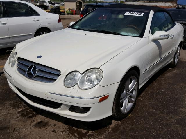 WDBTK56G77T075410 - 2007 MERCEDES-BENZ CLK 350 WHITE photo 2