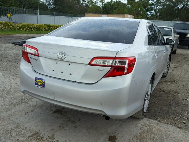 4T4BF1FKXDR319654 - 2013 TOYOTA CAMRY SILVER photo 4