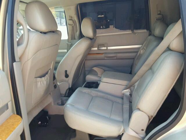 1A8HX582X8F113196 - 2008 CHRYSLER ASPEN LIMI GOLD photo 6