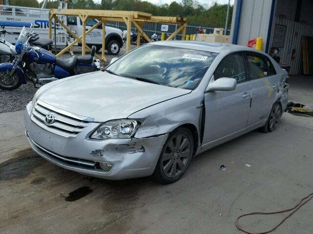 4T1BK36B97U225903 - 2007 TOYOTA AVALON XL SILVER photo 2