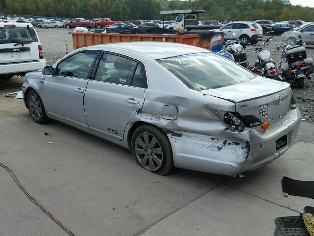 4T1BK36B97U225903 - 2007 TOYOTA AVALON XL SILVER photo 3