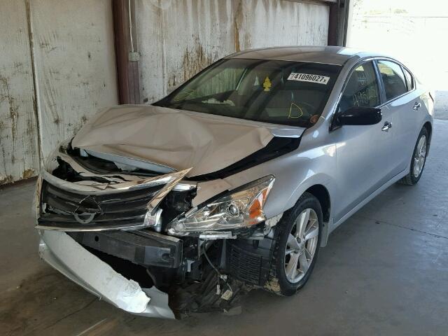 1N4AL3AP8DC156371 - 2013 NISSAN ALTIMA SILVER photo 2