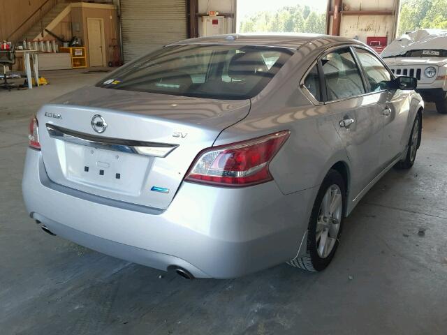 1N4AL3AP8DC156371 - 2013 NISSAN ALTIMA SILVER photo 4