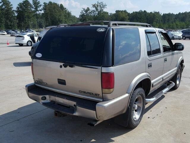 1GNCS13W3Y2101103 - 2000 CHEVROLET BLAZER BEIGE photo 4