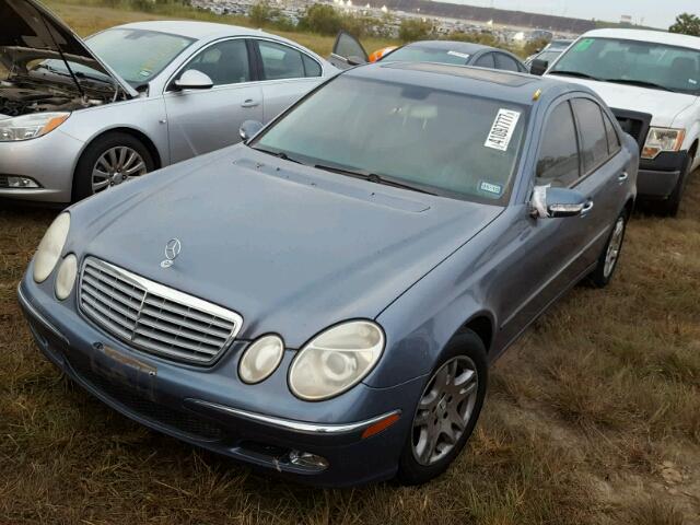 WDBUF65J63A266544 - 2003 MERCEDES-BENZ E BLUE photo 2