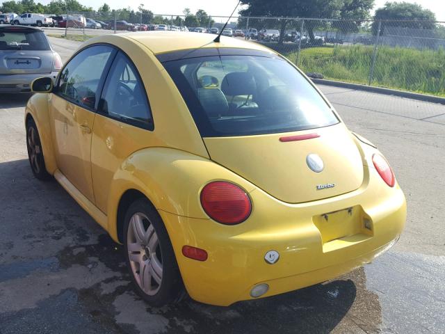 3VWCD21C42M458773 - 2002 VOLKSWAGEN NEW BEETLE ყვითელი ფოტო 3