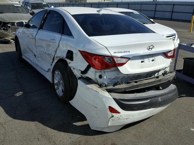 5NPEB4AC5EH919311 - 2014 HYUNDAI SONATA GLS WHITE photo 3