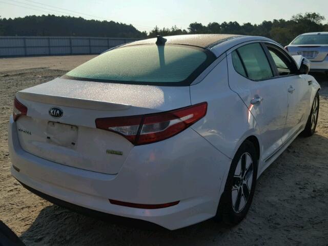 KNAGM4AD4C5031123 - 2012 KIA OPTIMA HYB WHITE photo 4