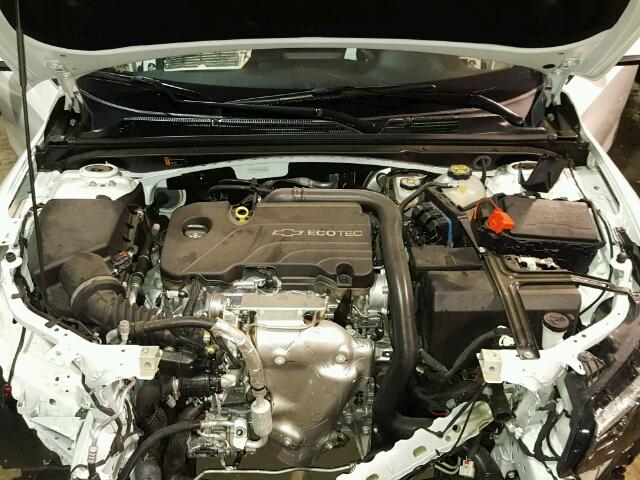 1G1ZE5ST3HF170805 - 2017 CHEVROLET MALIBU WHITE photo 7