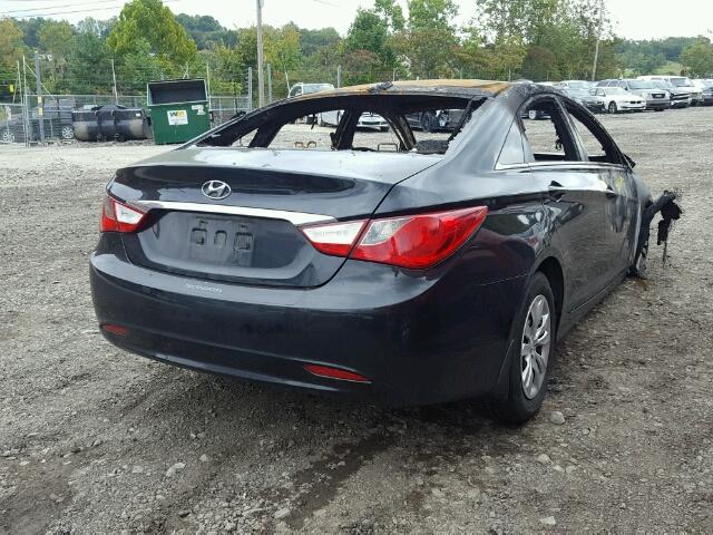 5NPEB4ACXBH177306 - 2011 HYUNDAI SONATA GLS BLACK photo 4