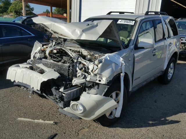 1FMCU94108KA94899 - 2008 FORD ESCAPE LIM WHITE photo 2