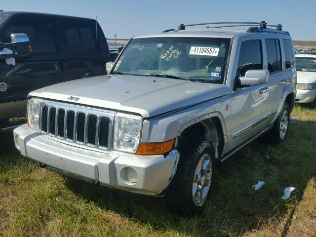 1J8HG68208C209961 - 2008 JEEP COMMANDER SILVER photo 2