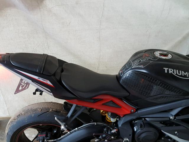 SMTA02YK8FJ694317 - 2015 TRIUMPH MOTORCYCLE DAYTONA 67 BLACK photo 6