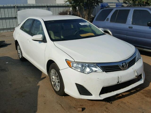 4T1BF1FK7EU732398 - 2014 TOYOTA CAMRY WHITE photo 1