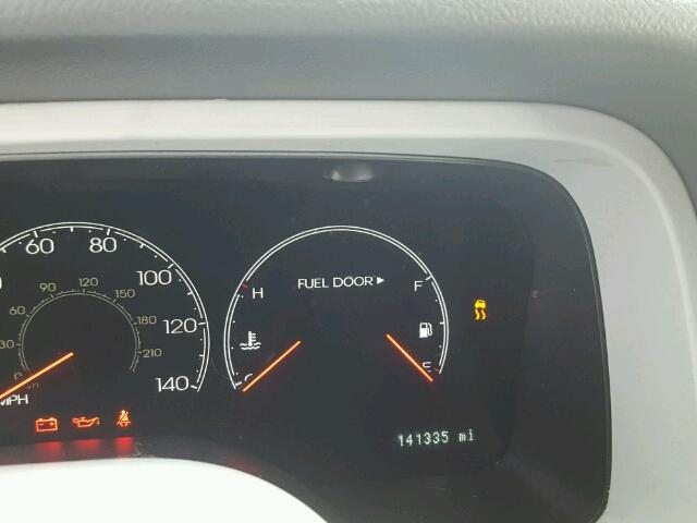 5LMEU88H25ZJ21823 - 2005 LINCOLN AVIATOR 银色 照片 8