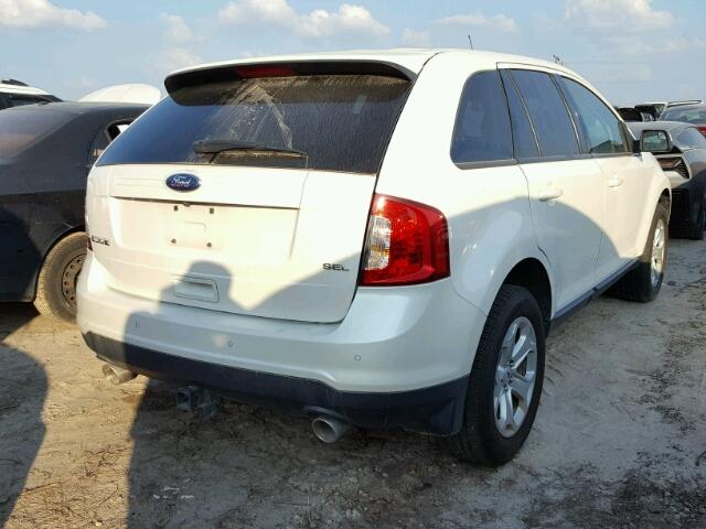 2FMDK3JC6CBA26851 - 2012 FORD EDGE WHITE photo 4