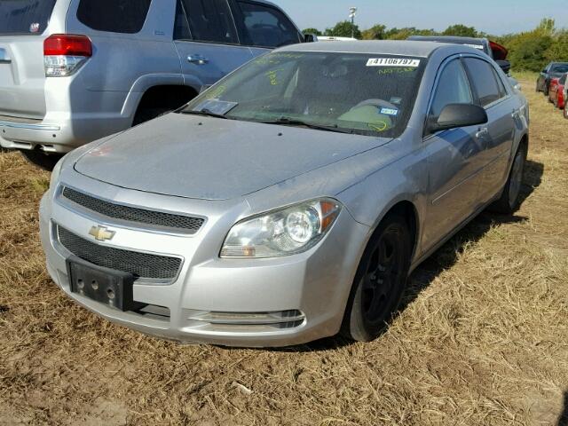 1G1ZG57B99F227312 - 2009 CHEVROLET MALIBU LS SILVER photo 2