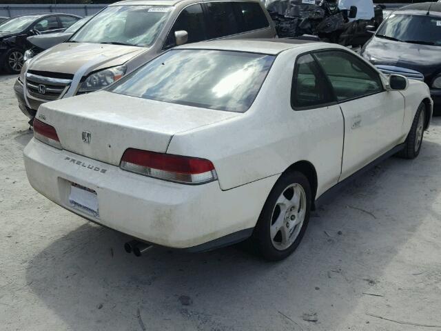 JHMBB6248XC004438 - 1999 HONDA PRELUDE WHITE photo 4