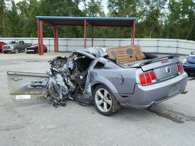 1ZVFT82H975243027 - 2007 FORD MUSTANG GT GRAY photo 3