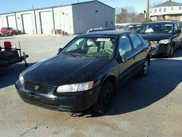 4T1BF22K3WU074253 - 1998 TOYOTA CAMRY CE BLACK photo 2