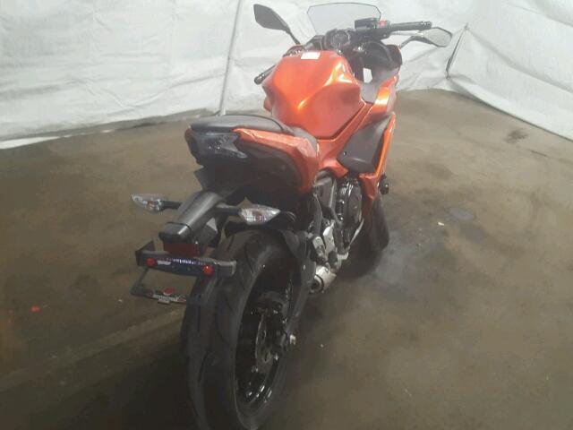 JKAEXEJ12HDA01867 - 2017 KAWASAKI EX650 J შავი ფოტო 4