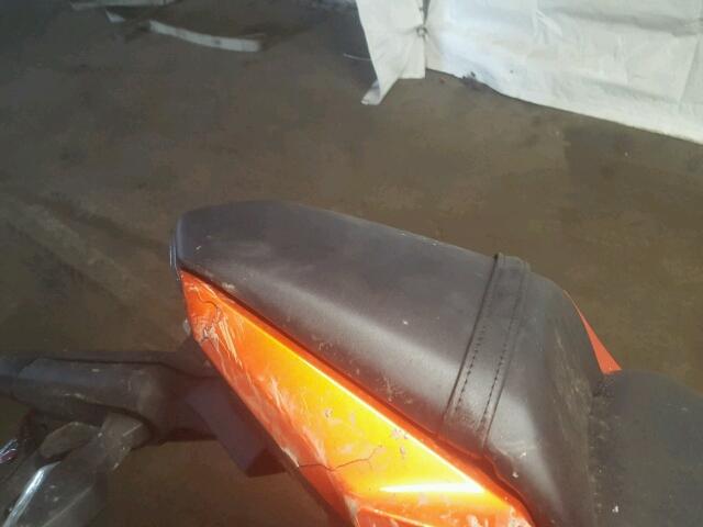 JKAEXEJ12HDA01867 - 2017 KAWASAKI EX650 J შავი ფოტო 6