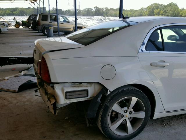 1G1ZC5E13BF154109 - 2011 CHEVROLET MALIBU 1LT WHITE photo 9