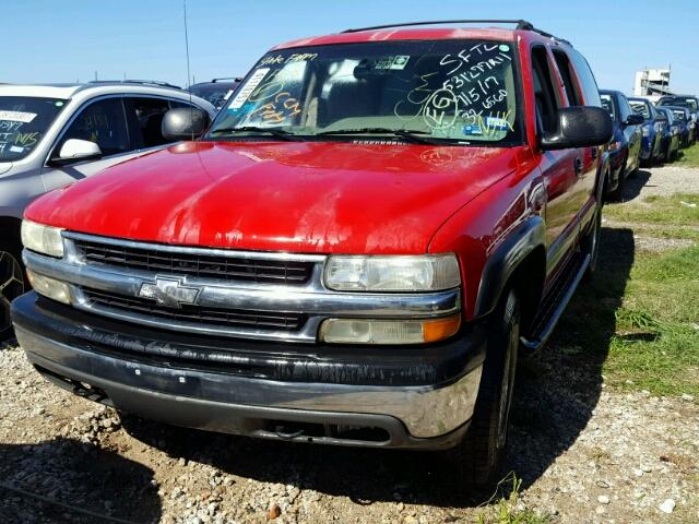 1GNEC16Z42J326560 - 2002 CHEVROLET SUBURBAN RED photo 2