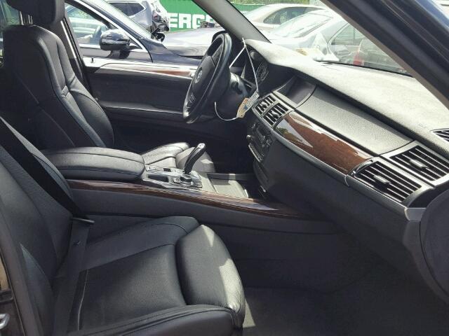 5UXZV4C56BL416870 - 2011 BMW X5 XDRIVE3 BLACK photo 5