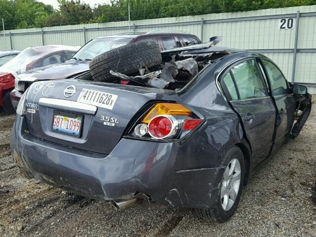 1N4BL21E78N420185 - 2008 NISSAN ALTIMA 3.5 GRAY photo 4