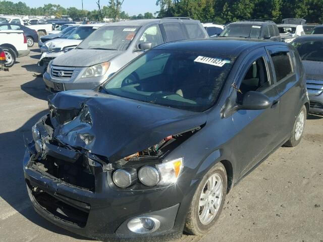 1G1JA6SH3C4136216 - 2012 CHEVROLET SONIC LS BLACK photo 2